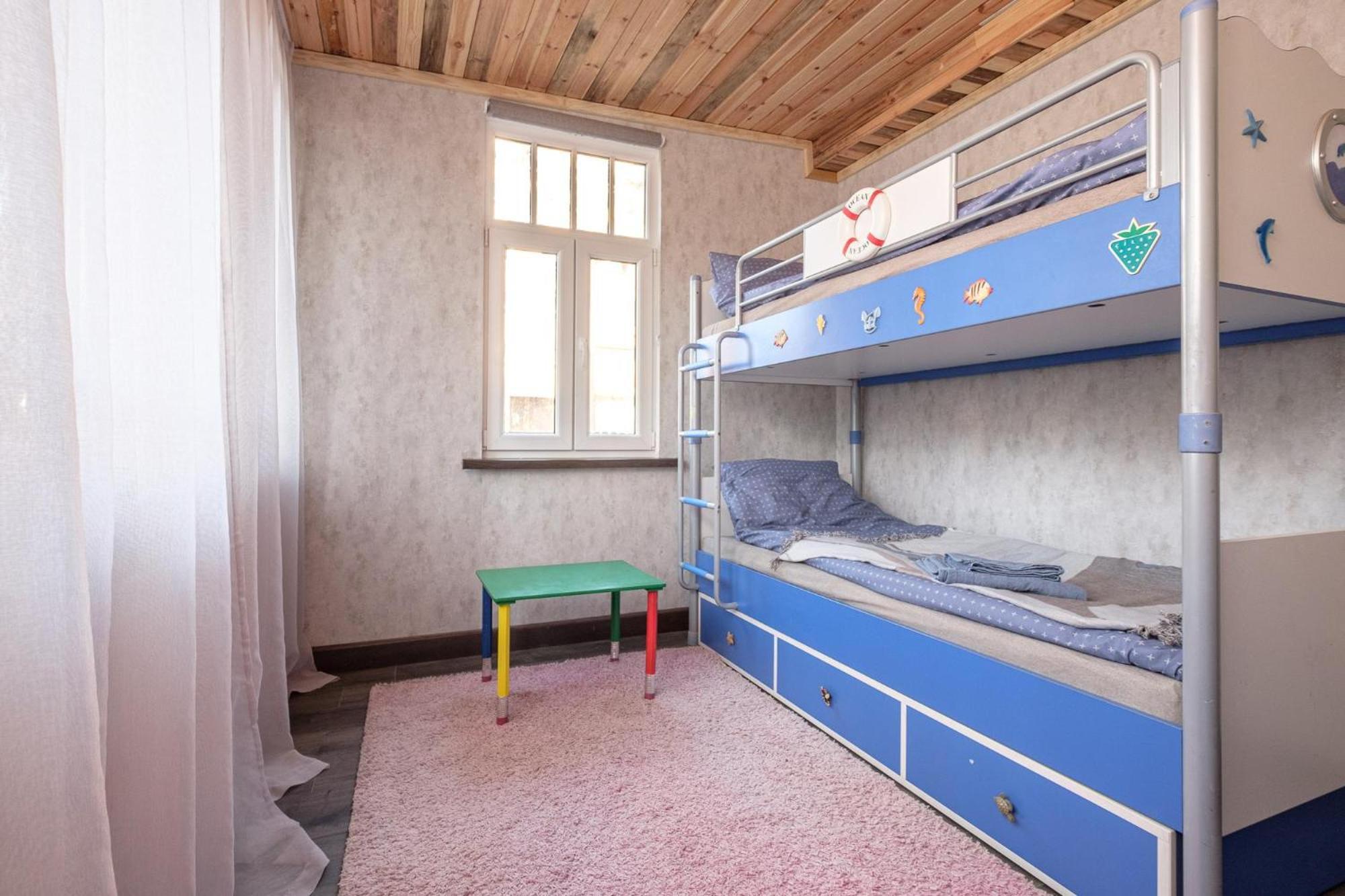 Dacha Mini